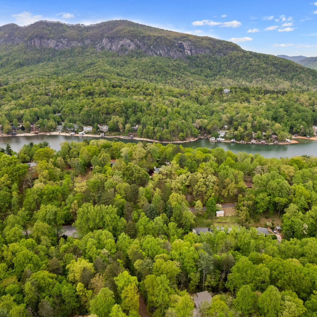 Casa di Cresta at Lake Lure